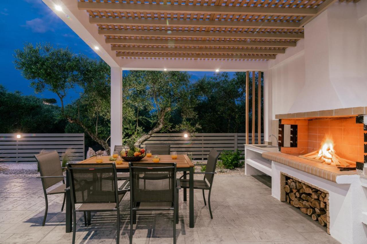 Valentino Luxury Villa Planos  Ngoại thất bức ảnh